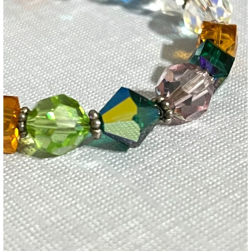 Crystal Bead Bracelet Silver Tone Floral Toggle Clasp Mixed Shapes Faceted Glass